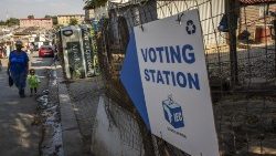 south-africa-elections-preparations-1557238794417.jpg