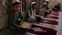 ramadan-in-afghanistan-1557859728435.jpg