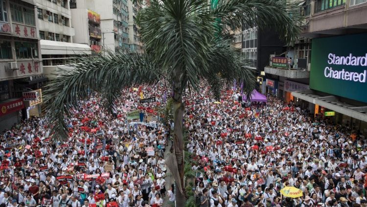 La marcia di protesta ad Hong Kong