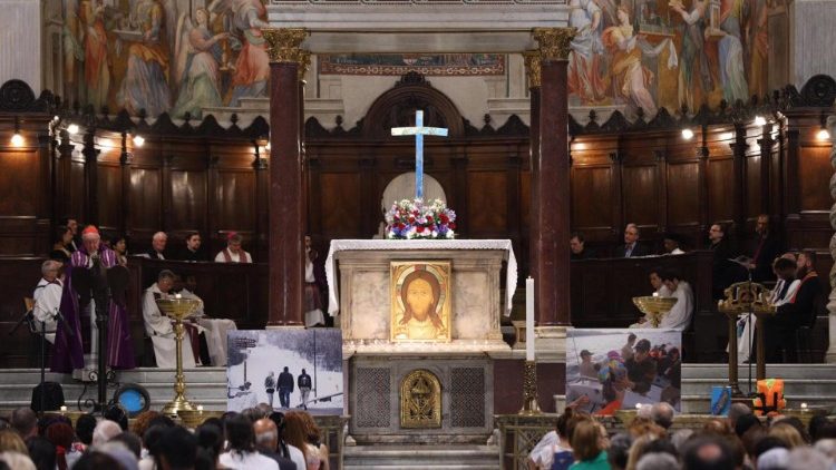 Экуменический молебен в базилике Санта-Мария-ин-Трастевере