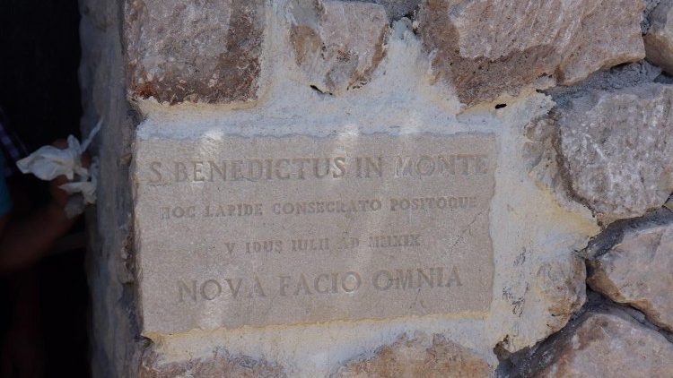 Поставен бе първият камък на новия бенедиктинснки манастир в Норча, 11 юли 2019
