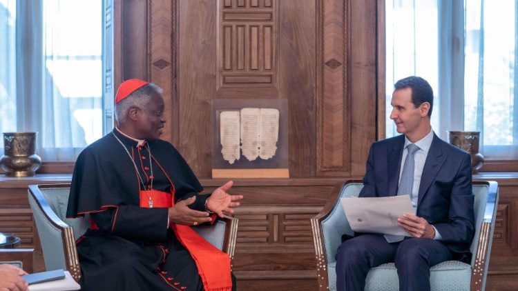 Kardinali Turikosno amkabidhi barua ya Papa Rais wa Siria 
