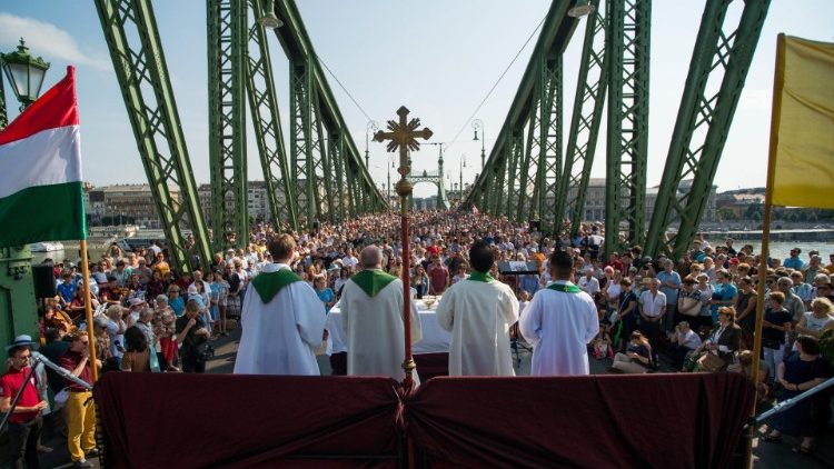 HUNGARY RELIGIOUS SERVICE ON A BRIDGE