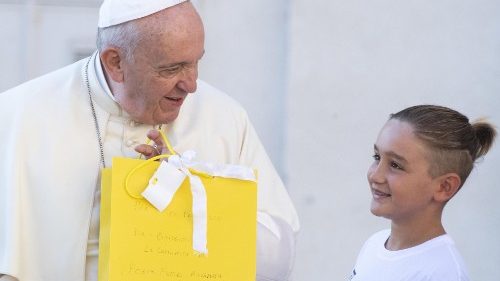 "नुओवी ओरिजोन्ती" समुदाय में पोप का आकस्मिक दौरा 