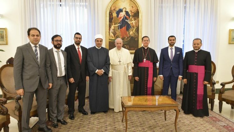 Les membres du Comité pour la Fraternité humaine réunis avec le Pape François au Vatican, le 11 septembre 2019. 