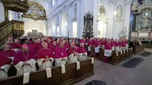 Luta contra a pandemia e caminho sinodal na Plenária dos bispos alemães