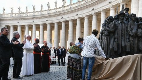 Papst Franziskus wird Flüchtlinge im Vatikan empfangen