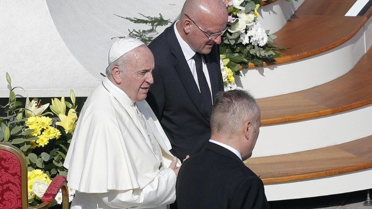 Commander of Vatican Gendarmerie resigns