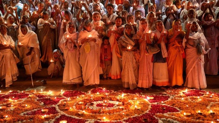 Чествания за празника Дивали в Индия