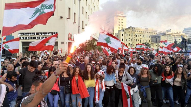 Manifestation contre le gouvernement libanais, dimanche 3 novembre 2019, à Beyrouth. 