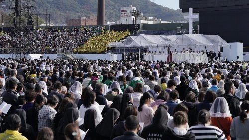 Les évêques du monde entier rejoignent le Pape sur le désarmement nucléaire