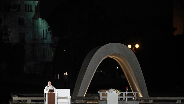 Папа в Меморіалі Миру в Хіросімі