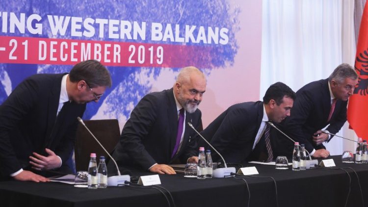 I leader di  Montenegro, Macedonia del Nord, Albania, Serbia  in un meeting a Tirana