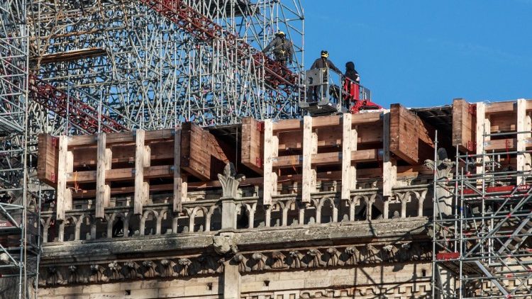 Notre-Dame: architekci uznają geniusz budowniczych katedry