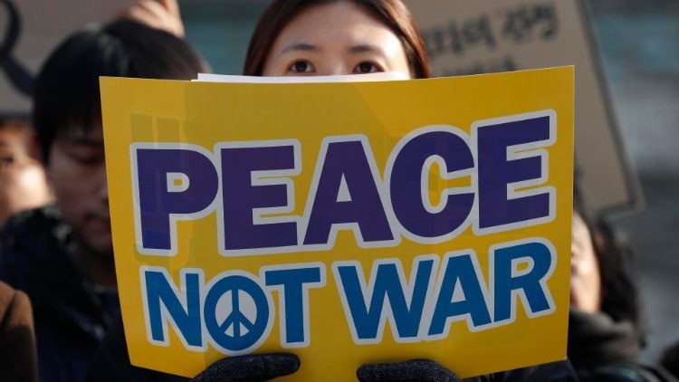 Protest against prospect of war between USA and Iran, in Seoul