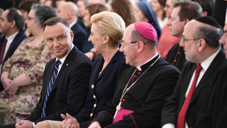 POLAND CHURCHES PRESIDENT MEETING