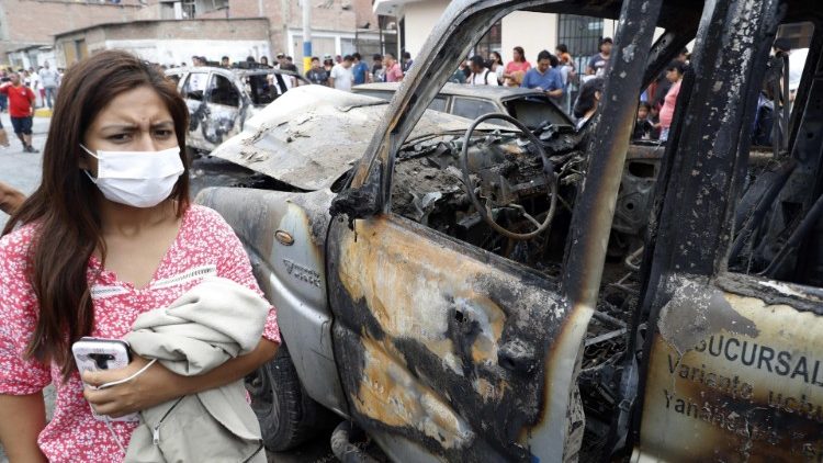 Folgen der schweren Explosion in Lima
