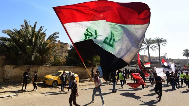 Manifestation d'étudiants irakiens contre le nouveau Premier ministre, le 6 février 2020, à Bagdad. 