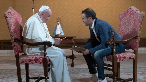 Pápež bude v televíznom cykle Marca Pozzu komentovať Krédo