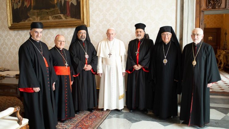 教宗方濟各接見中東地區的六位宗主教