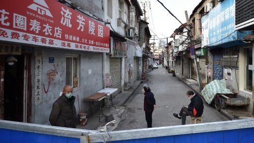 Coronavirus: Pechino abbassa il livello di emergenza