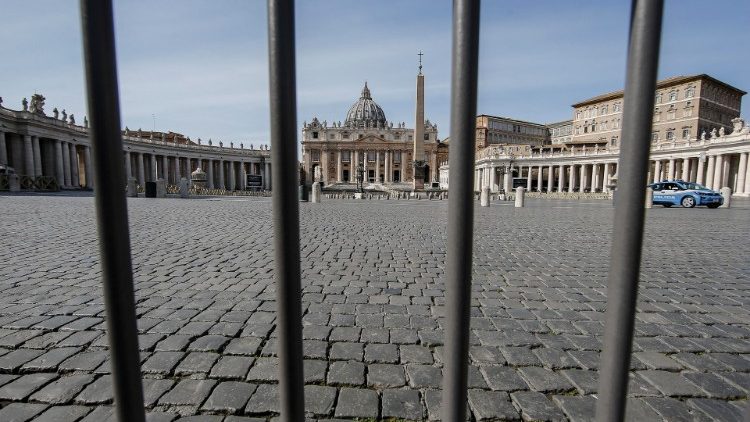 Roma ištuštėjo. Šv. Petro aikštė 2020 kovo 10 d. 