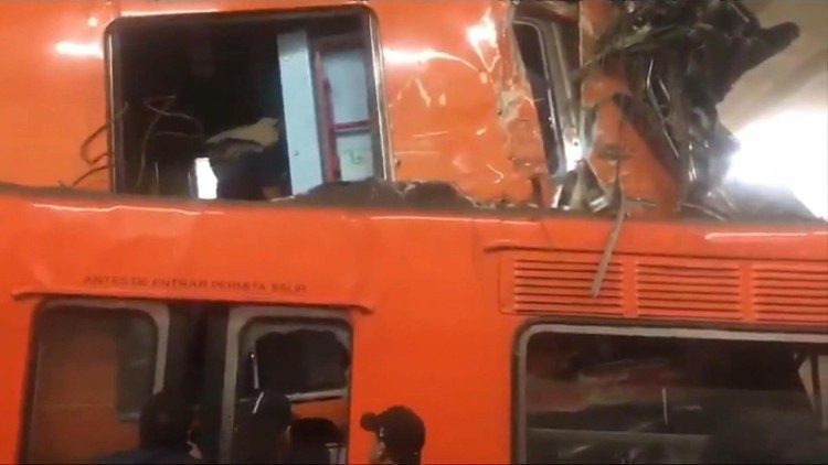 Two subway trains collide in Mexico City
