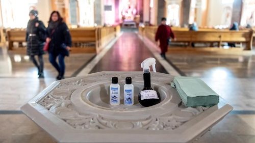 Novas medidas da Igreja na Polônia para enfrentar epidemia do coronavírus