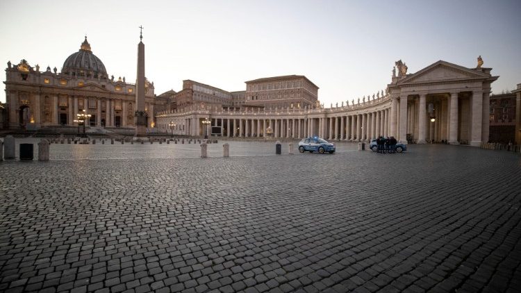 البابا فرنسيس يقدم مائة ألف يورو لكاريتاس إيطاليا 