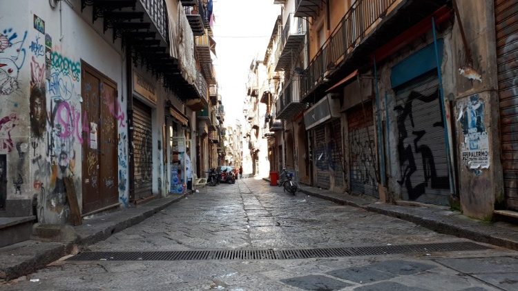 Chiusi i mercati storici, anche Palermo cambia volto