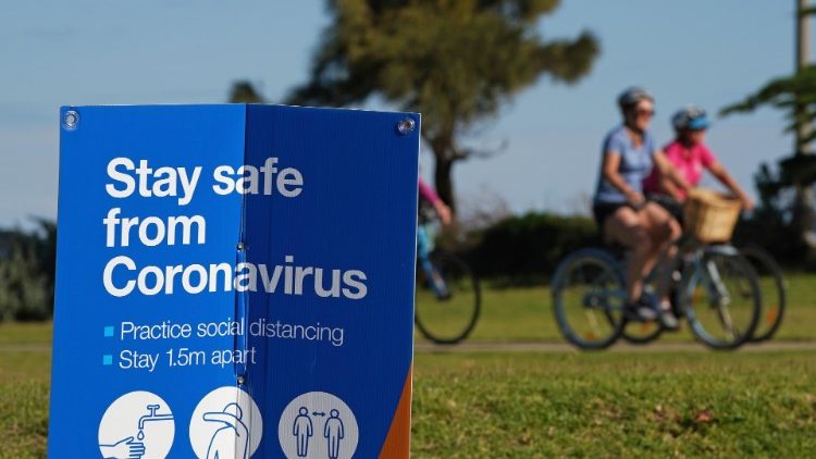 SEl cierre de servicios no esenciales está vigente en toda Nueva Zelanda para frenar la propagación de la enfermedad por coronavirus