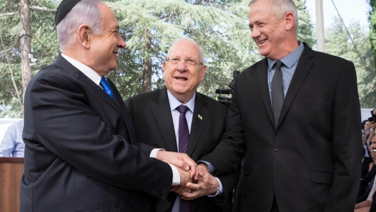 Izraelski premijer Benyamin Netanyahu, predsjednik Reuven Rivlin i Benny Gantz