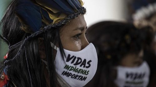Pan-Amazônia: Brasil é o país com o maior número de indígenas infectados e mortos por Covid-19