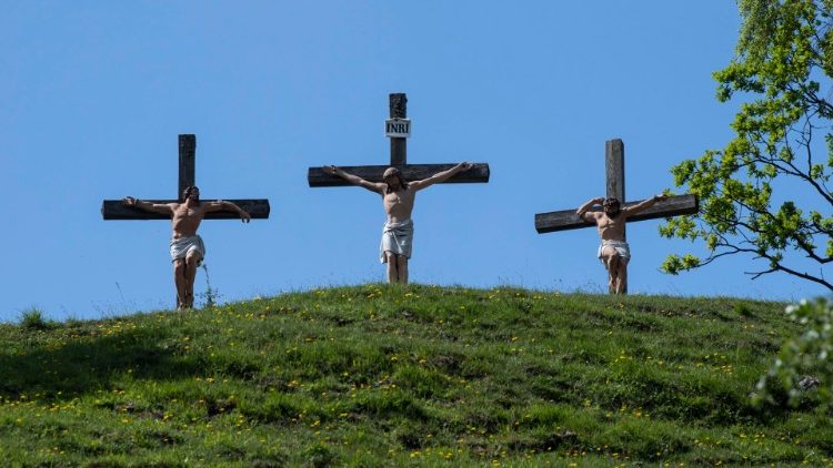 Crucifixes reminiscent of Christ's crucifixion on Calvary