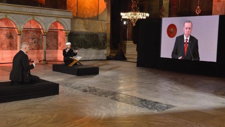 Zur Suren-Rezitation in der Hagia Sophia ließ sich Erdogan live zuschalten