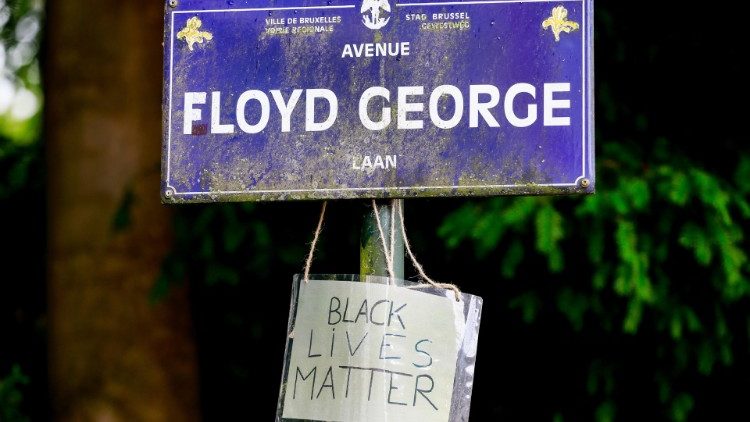 Avenue Lloyd George changed to Floyd George in tribute to George Floyd
