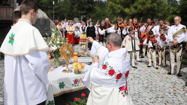 A traditional Corpus Christi procession in Witow