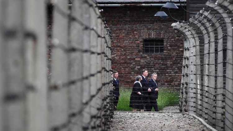 Neste domingo (14), a celebração dos 80 anos do primeiro transporte de poloneses para Auschwitz 