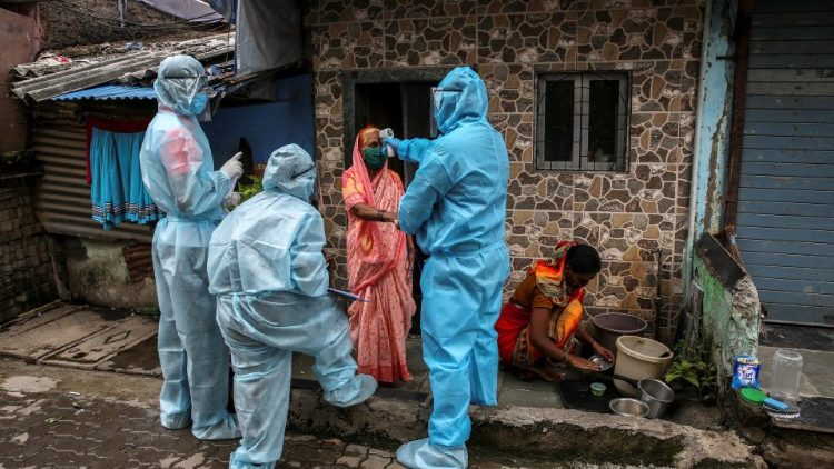 Nie zwalnia pomoc papieskiego funduszu do walki z pandemią
