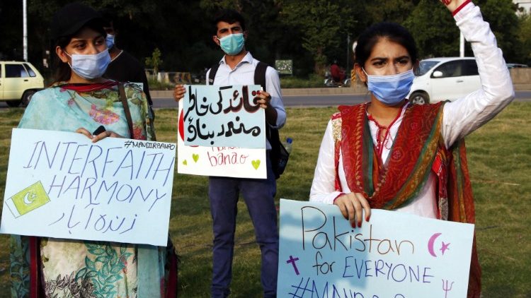 Islamabad: Proteste gegen den Baustopp eines Hindu-Tempels 