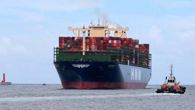 World's largest container ship docks at Kaohsiung Harbour