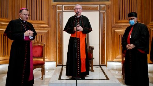 Kardinal Parolin im Libanon: Mehr als materieller Wiederaufbau