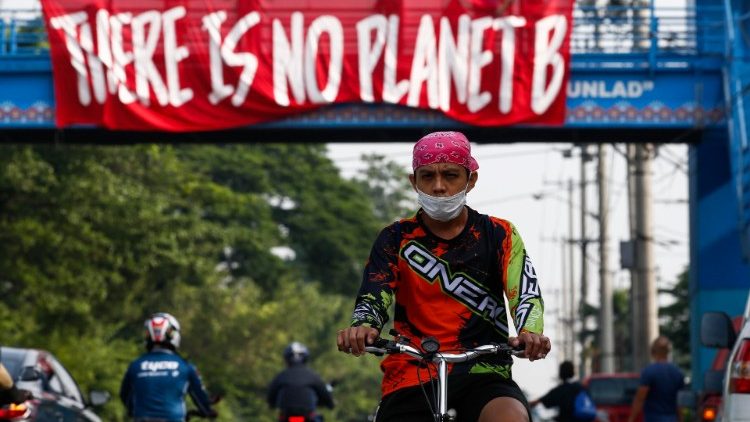 Protest marks Global Climate Strike in Manila