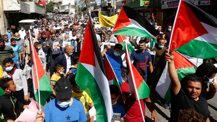 Le 27 septembre 2020, une manifestation dans la ville palestinienne de Tubas, contre la normalisation des EAU avec Israël. 