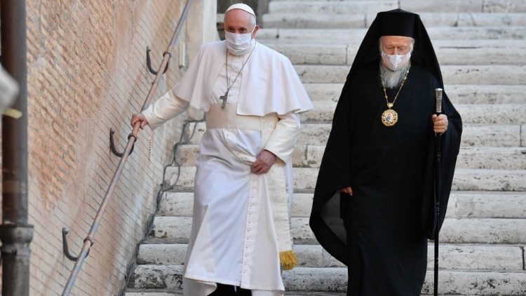 教皇フランシスコとバルトロメオス1世総主教　2020年10月20日　ローマ・カンピドリオ