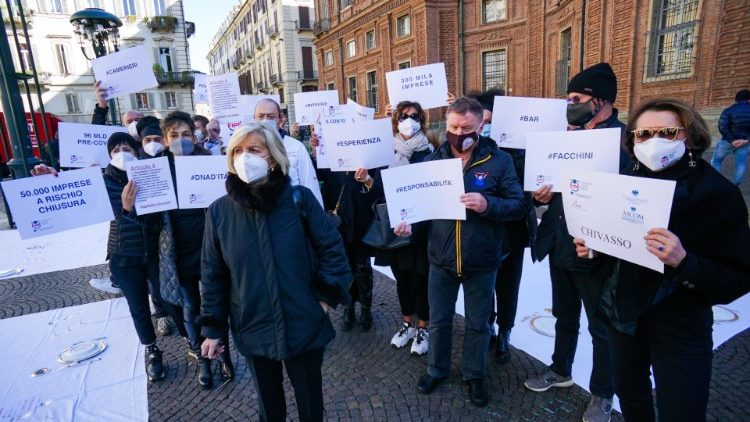 رئيس أساقفة تورينو يحدثنا عن التظاهرات الأخيرة التي شهدتها المدينة الإيطالية  