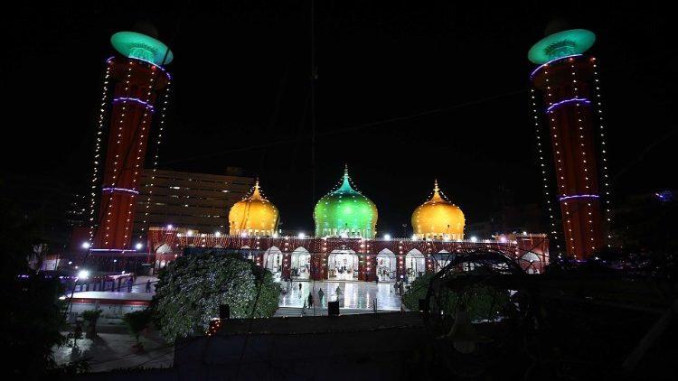 Moschee in Karatschi am Mittwoch