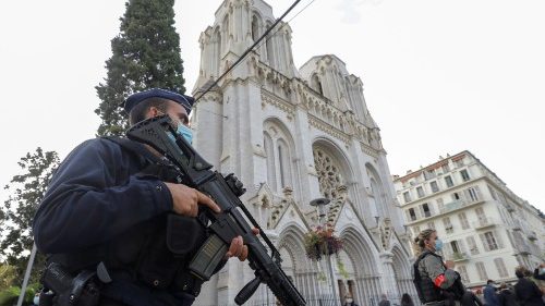 Ataque terrorista na França - vítima brasileira