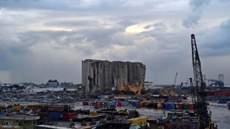 Immer noch eine Baustelle: der zerstörte Hafen von Beirut