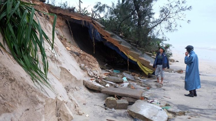 वियतनाम में वामको तूफान से क्षति